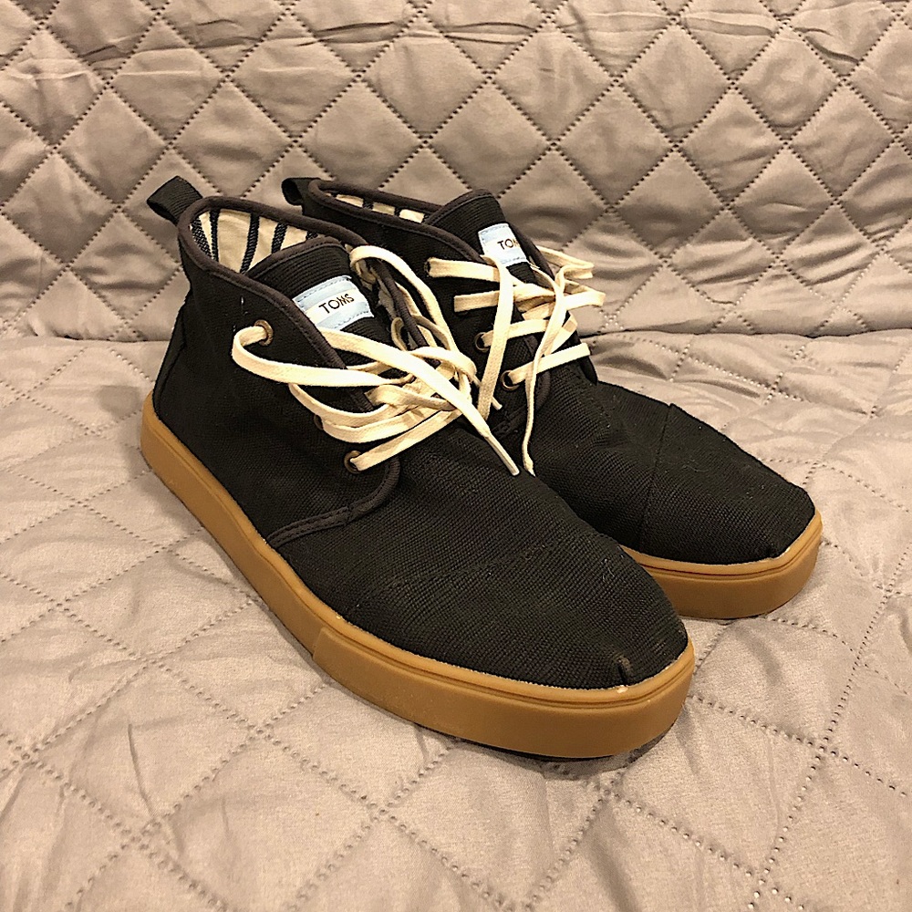 TOMS Men’s Bota boots